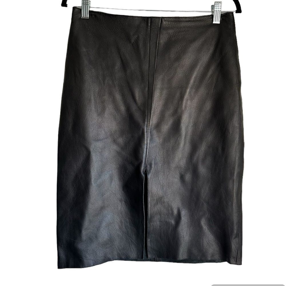 Laundry by SHELLI SHEGAL size 8 black pencil 100% real genuine sheep leather‎